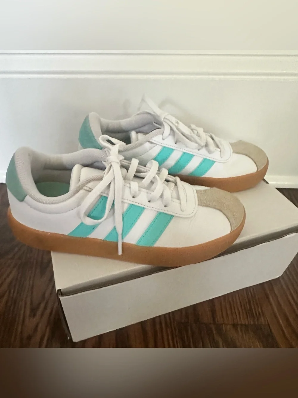 ADIDAS VL Court 3.0 Kids' Tennis Shoes White Flash and Aqua Sneaker 2